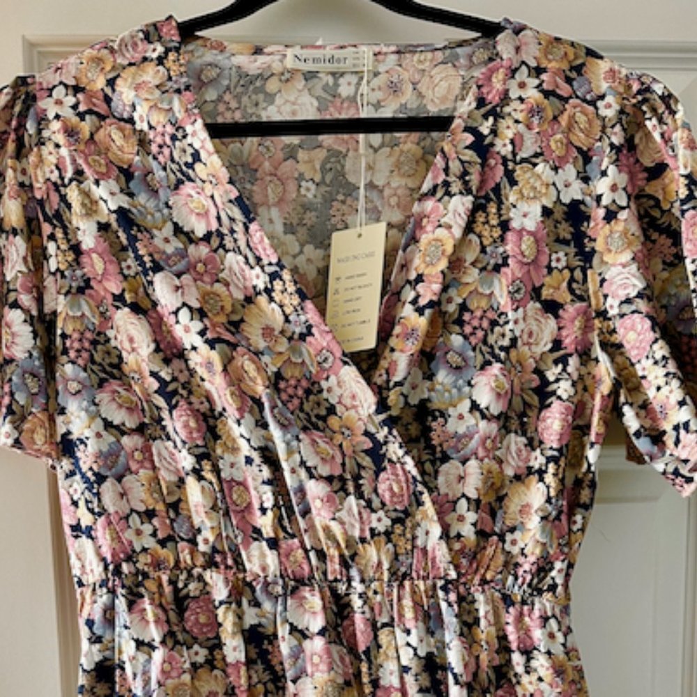 Casual V-Neck Plus Size Summer Boho Swing Wrap Dress with Pockets